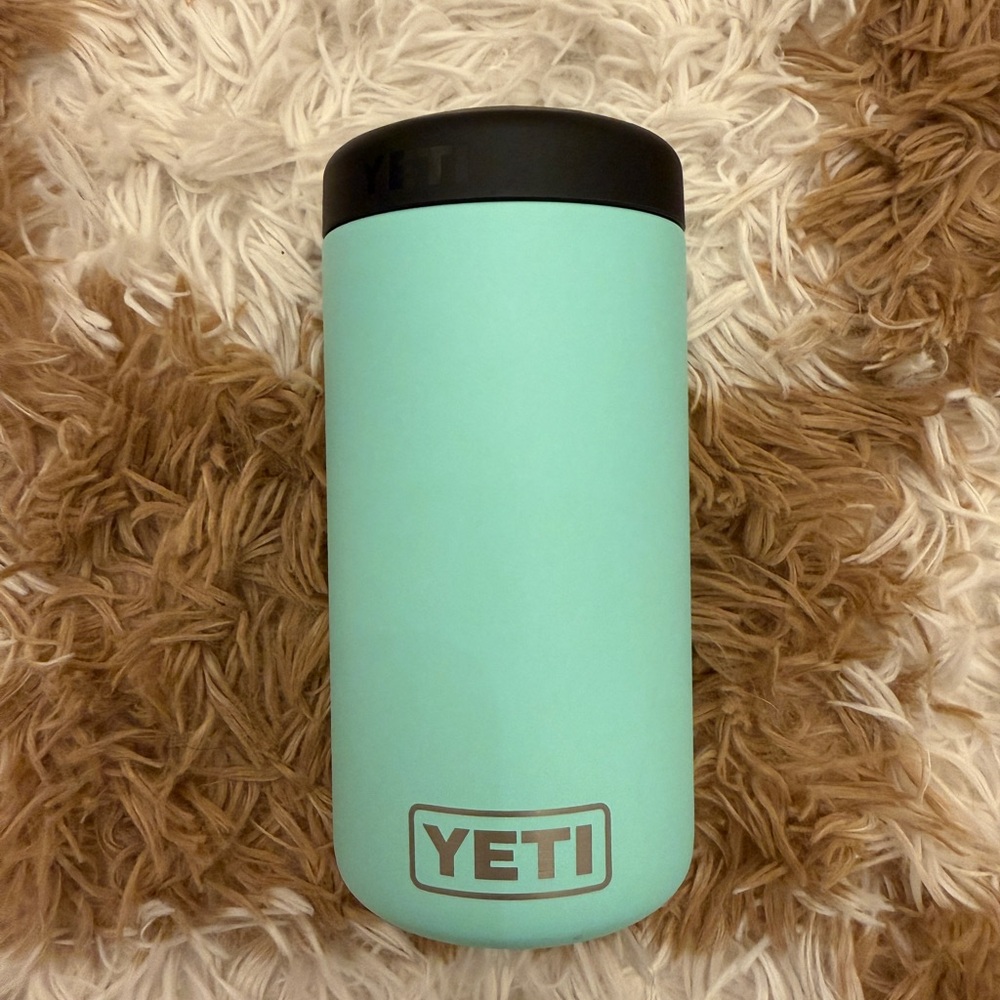 YETI Seafoam Can Cooler